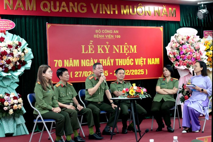 Tọa đàm Kỷ niệm 70 năm ngày Thầy thuốc Việt Nam