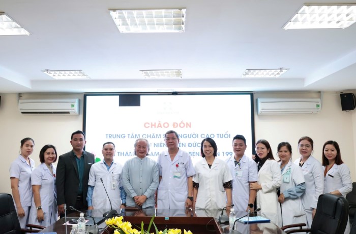 Nâng cao chất lượng chăm sóc và điều trị cho Người cao tuổi