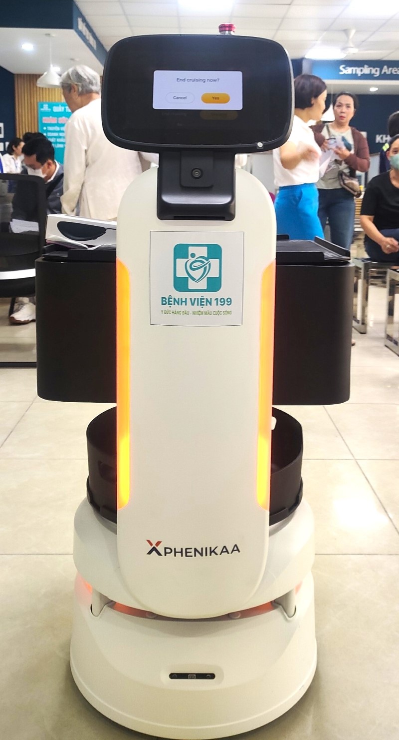 Bệnh viện 199 sử dụng Robot trợ lý