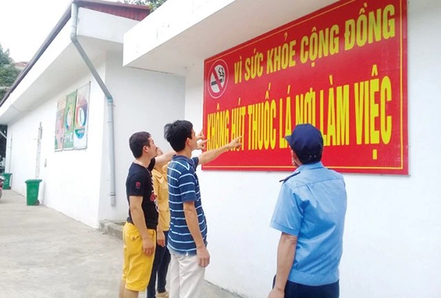 Xây dựng môi trường không thuốc lá