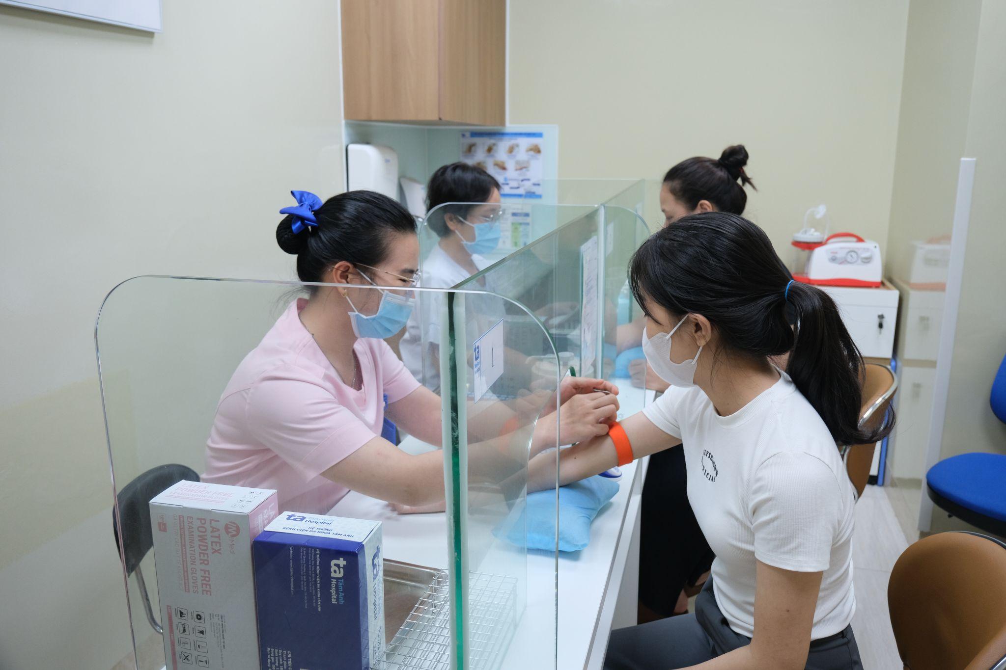 5 bệnh di truyền cần sàng lọc trước khi kết hôn