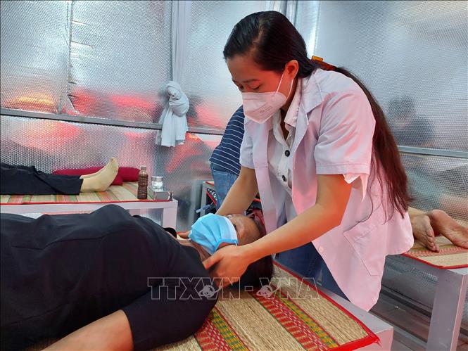 BHYT chi trả cho lĩnh vực y học cổ truyền vẫn còn thấp